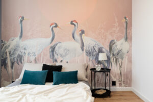 Przedpokój z designerskimi wieszakami – fotografia wnętrz Katowice